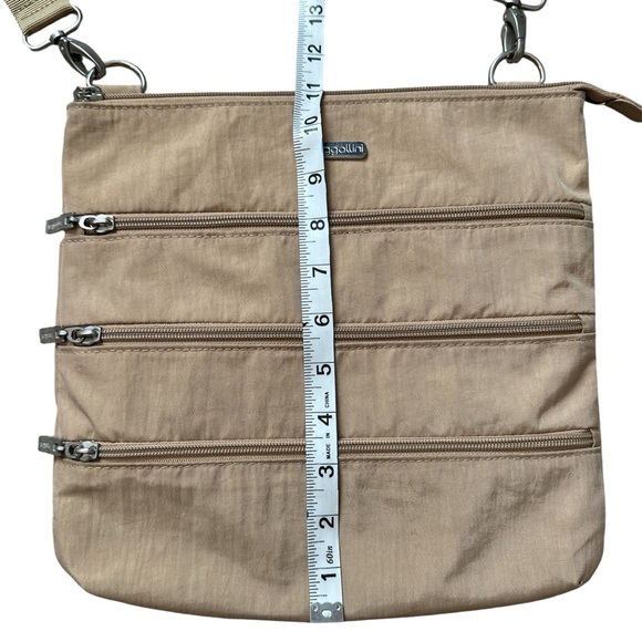 BAGGALLINI Beige Crossbody Bag - Picture 2 of 5